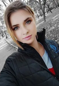 Полина